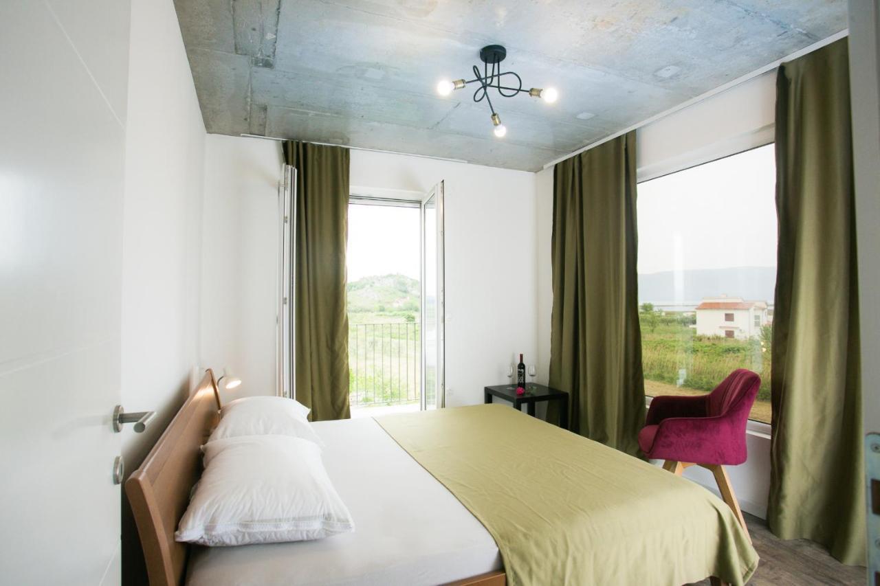 Aparthotel Kitehouse Usce Komin  Zewnętrze zdjęcie